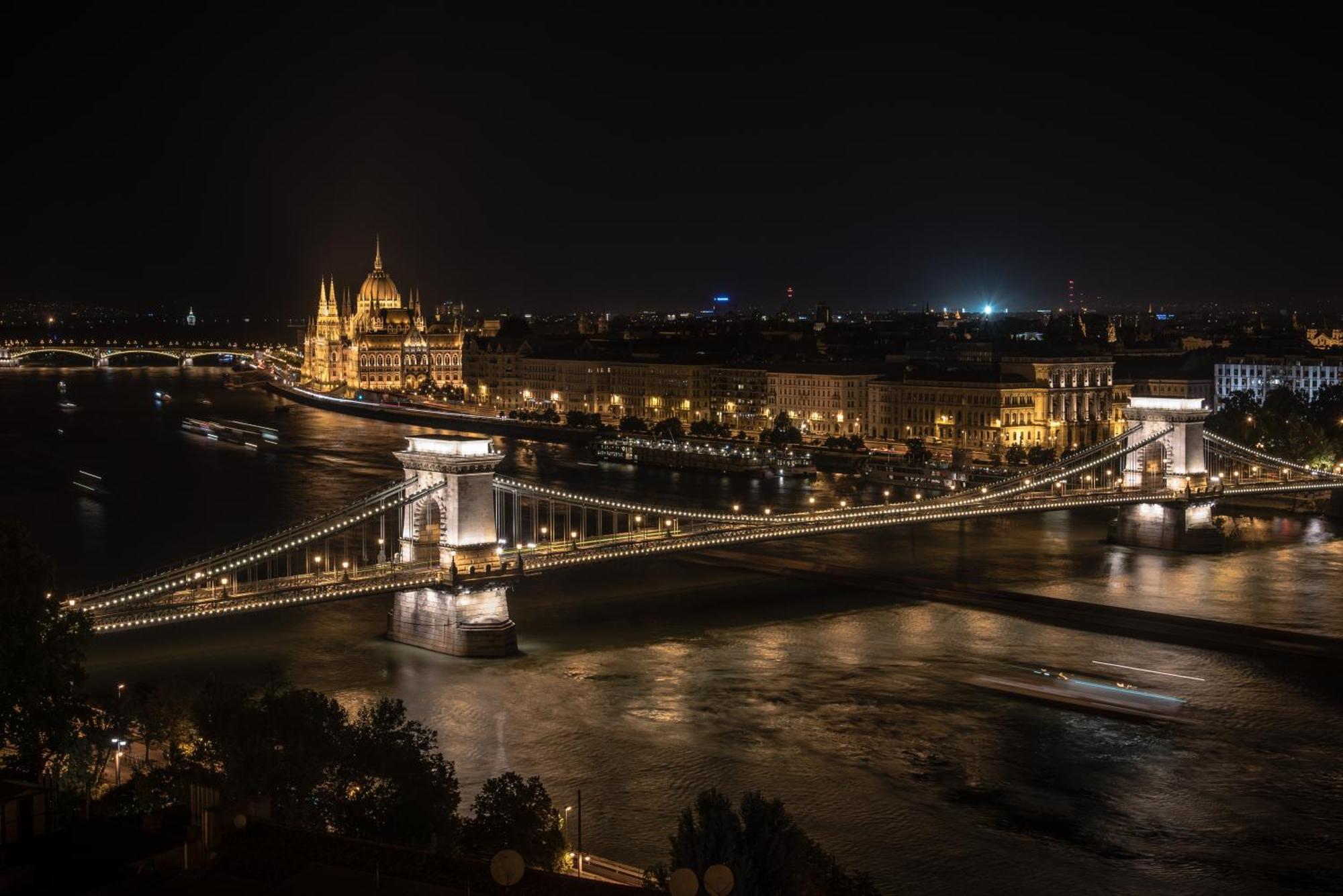 Bright Apartment In The Most Beautiful Street Of Budapest Vaci Street, Fashion Street Βουδαπέστη Εξωτερικό φωτογραφία